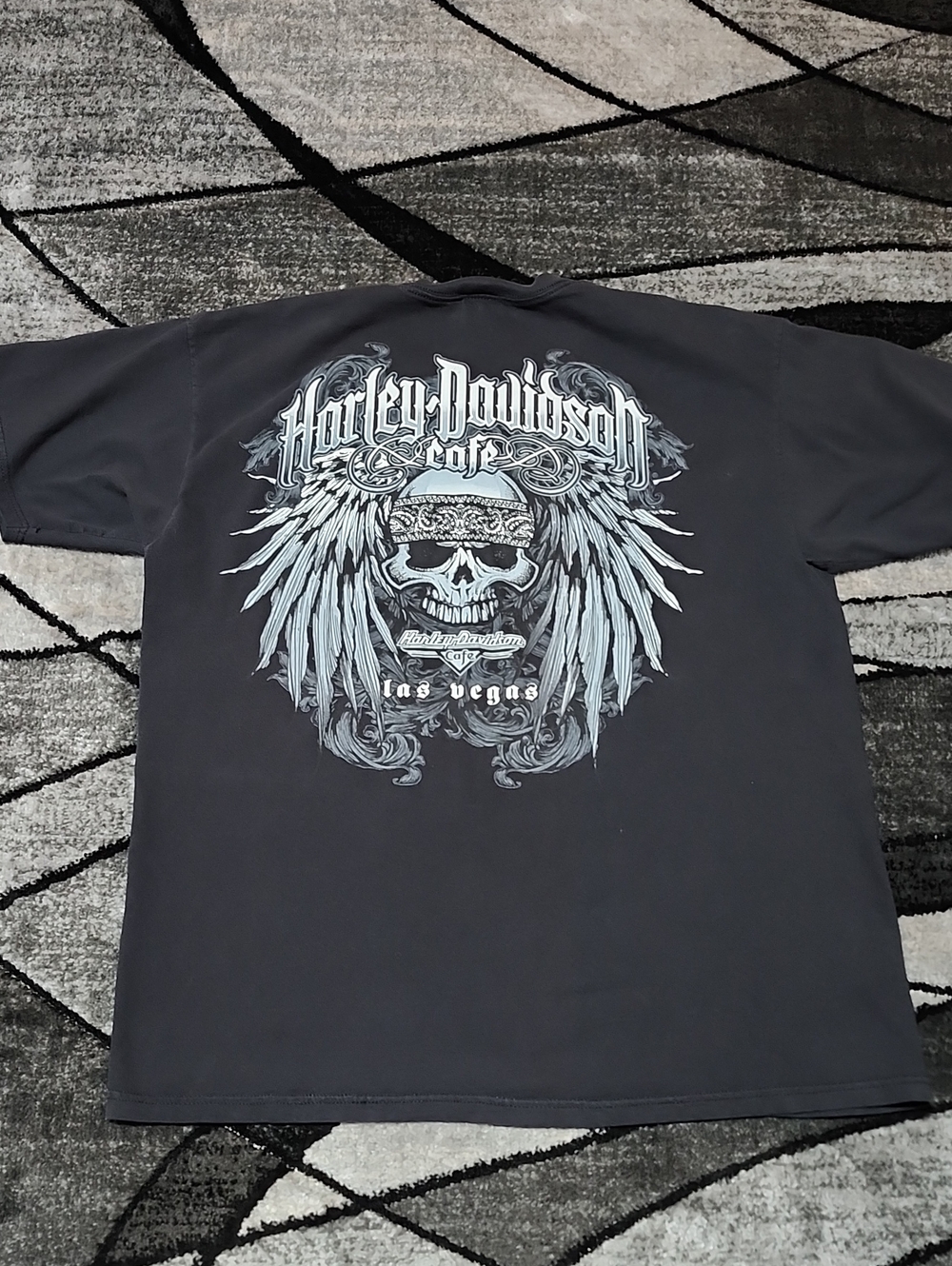 VINTAGE HARLEY DAVIDSON WINGED SKULL GRAPHIC CAFE LAS VEGAS SHORT-SLEEVE TEE-SHI